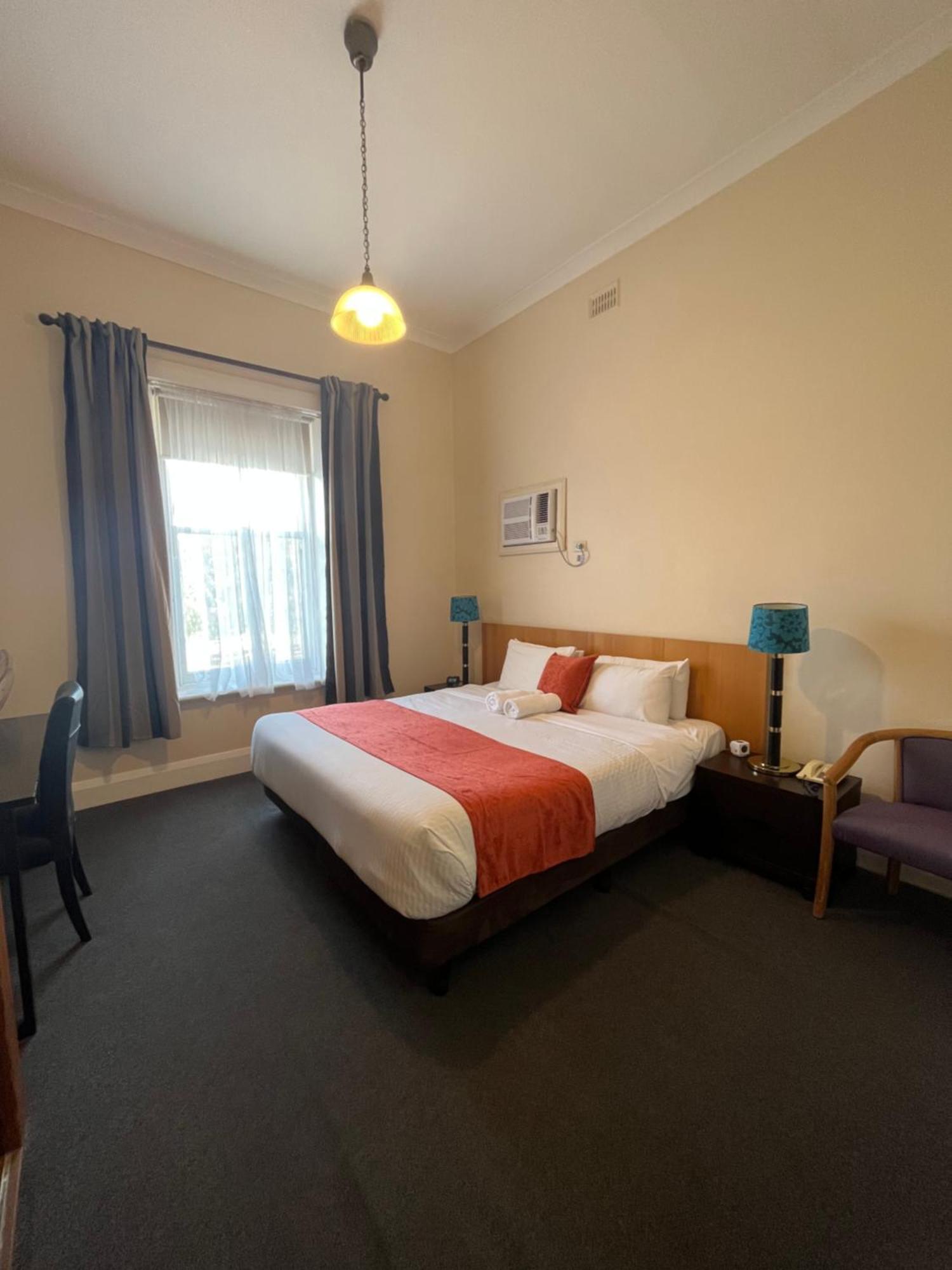Princes Lodge Motel Аделаїда Екстер'єр фото